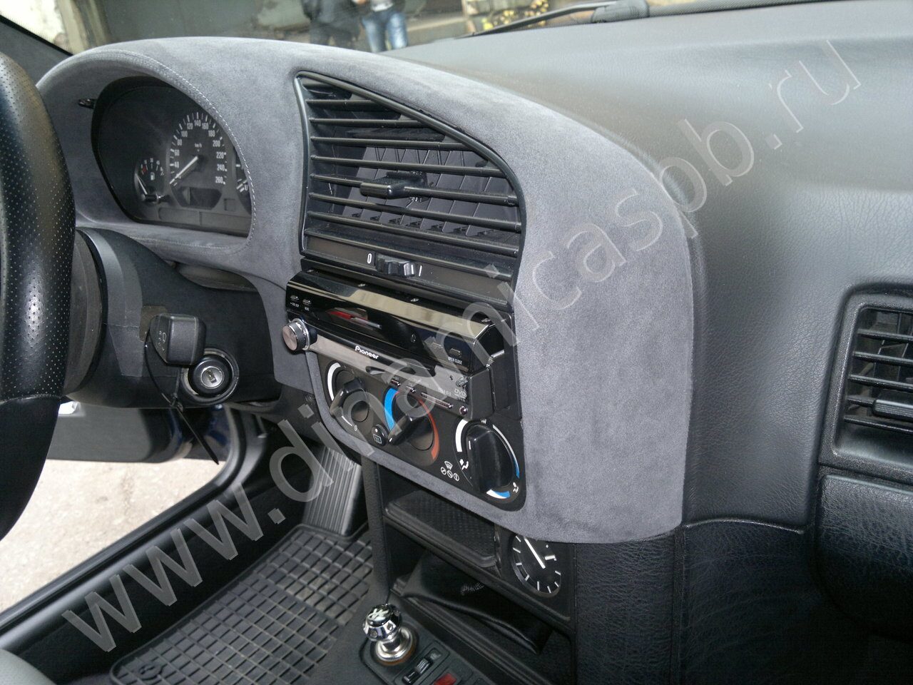 Реставрация пластика в автомобиле Реставрация пластика в автомобиле
