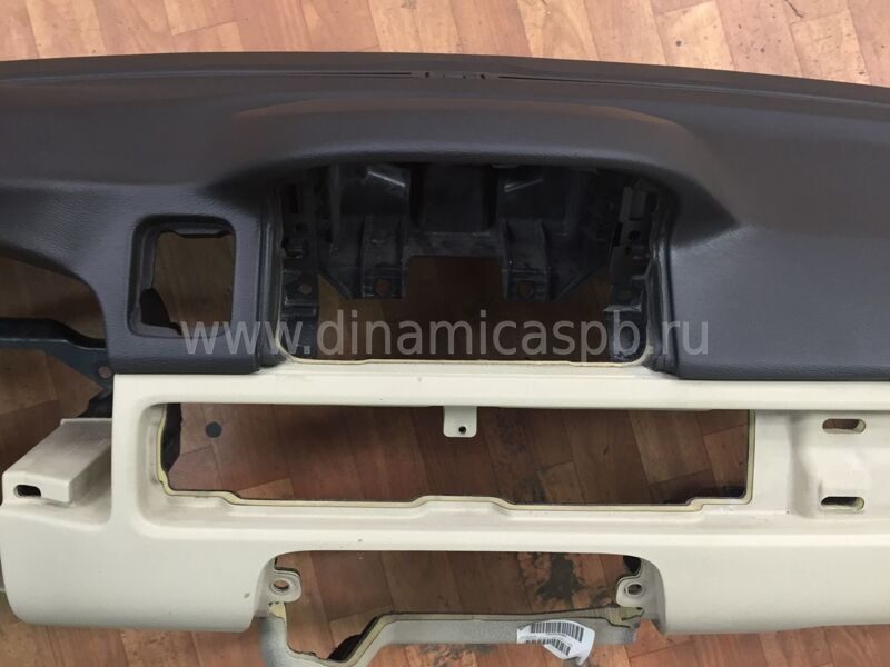 Volvo xc70 Торпедо кожа