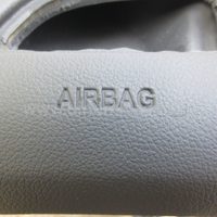 Надпись airbag выполнена в оригинальном стиле Хендай