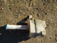 Hyundai Sonata 5 бачок омывателя лобового стекла  (2)